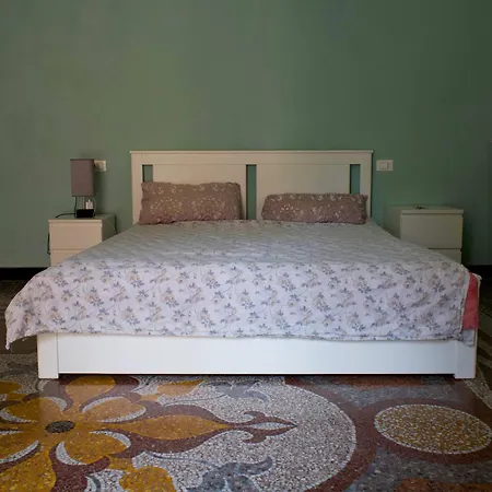 2's 住宿加早餐酒店 *