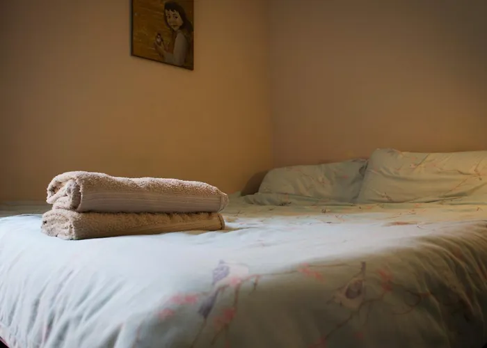 Bed & Breakfast 2's *